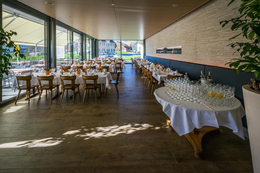 Hotel Schuetzenhaus Uznach Buitenkant foto