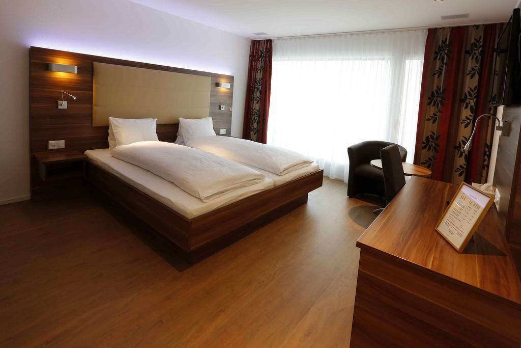 Hotel Schuetzenhaus Uznach Kamer foto