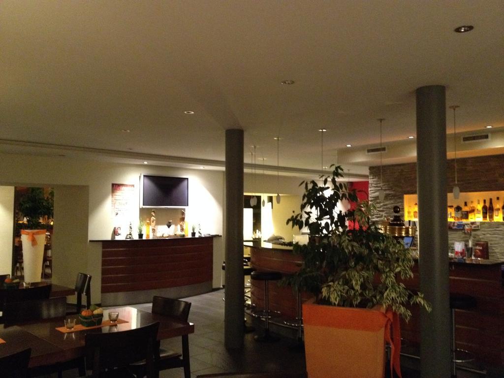 Hotel Schuetzenhaus Uznach Buitenkant foto