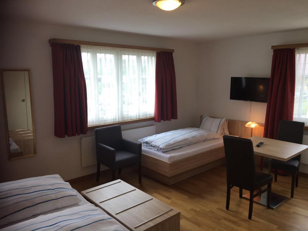 Hotel Schuetzenhaus Uznach Buitenkant foto