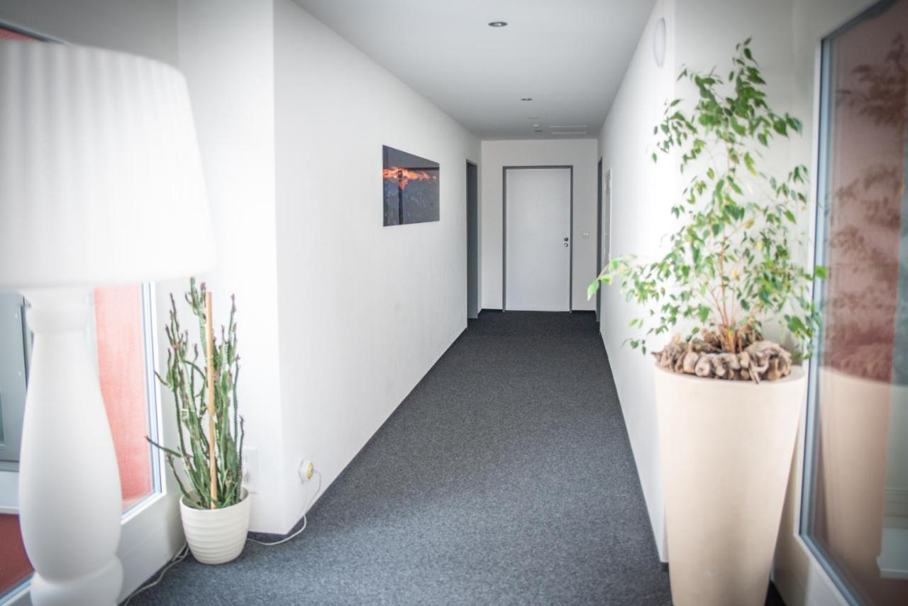 Hotel Schuetzenhaus Uznach Buitenkant foto